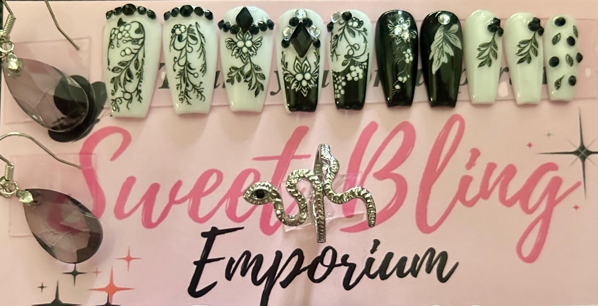 White & Black Coffin Set